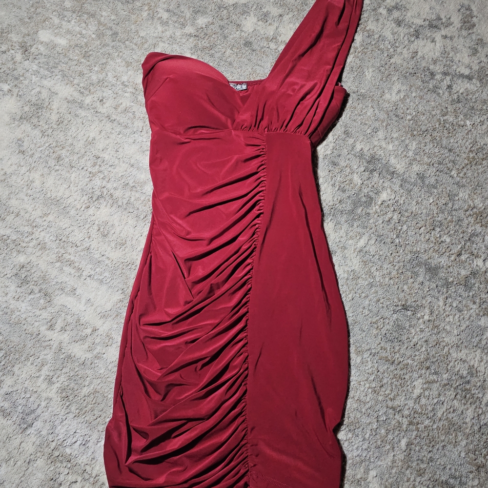 Red Asymmetrical Ruched Mini Dress - Picture 2 of 2